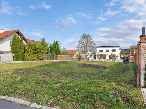 Baugrundstück in Weiden am See, Bild 2 von 16