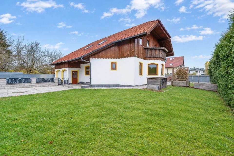 Einfamilienhaus in Mining