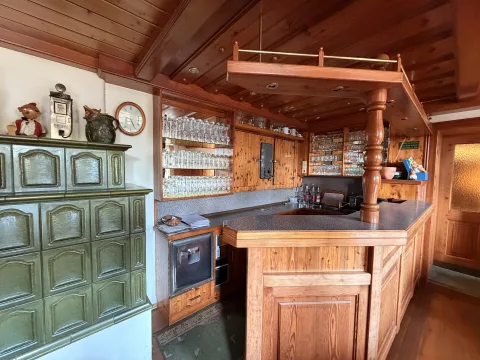 Schankanlage, Wohn- und Geschäftshaus in Steinhaus